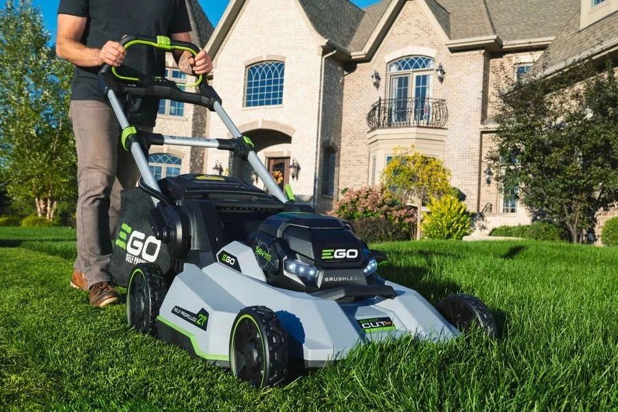 battery powered push lawn mower